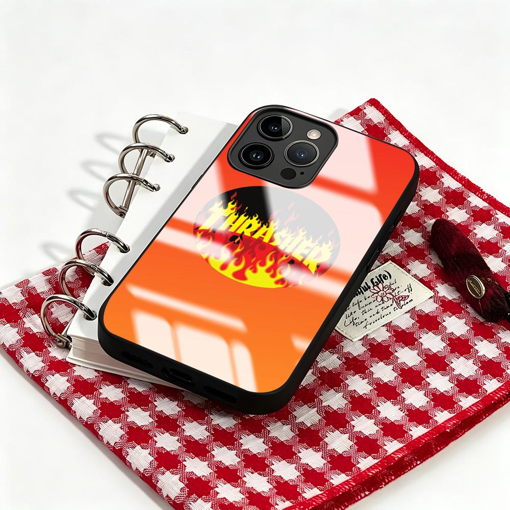 브랜드 쓰래셔 아이폰 17 16 15 14 13 12  - Magnetic Phone Case 리뷰 및 가격